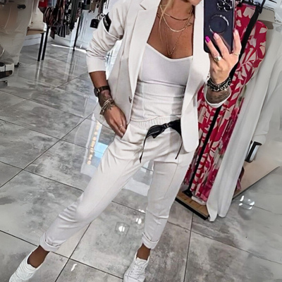 Harper - Chic Blazer & Joggers